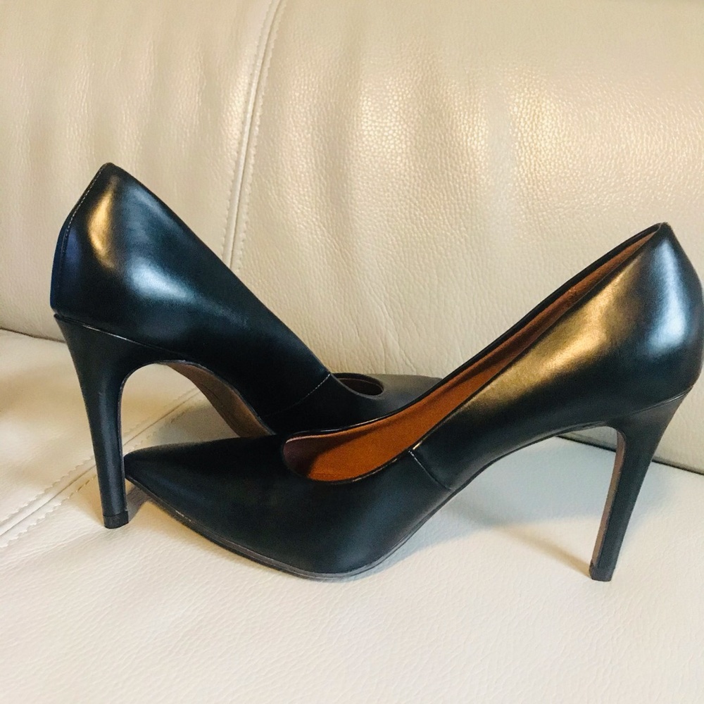 Black High Heels Shoes